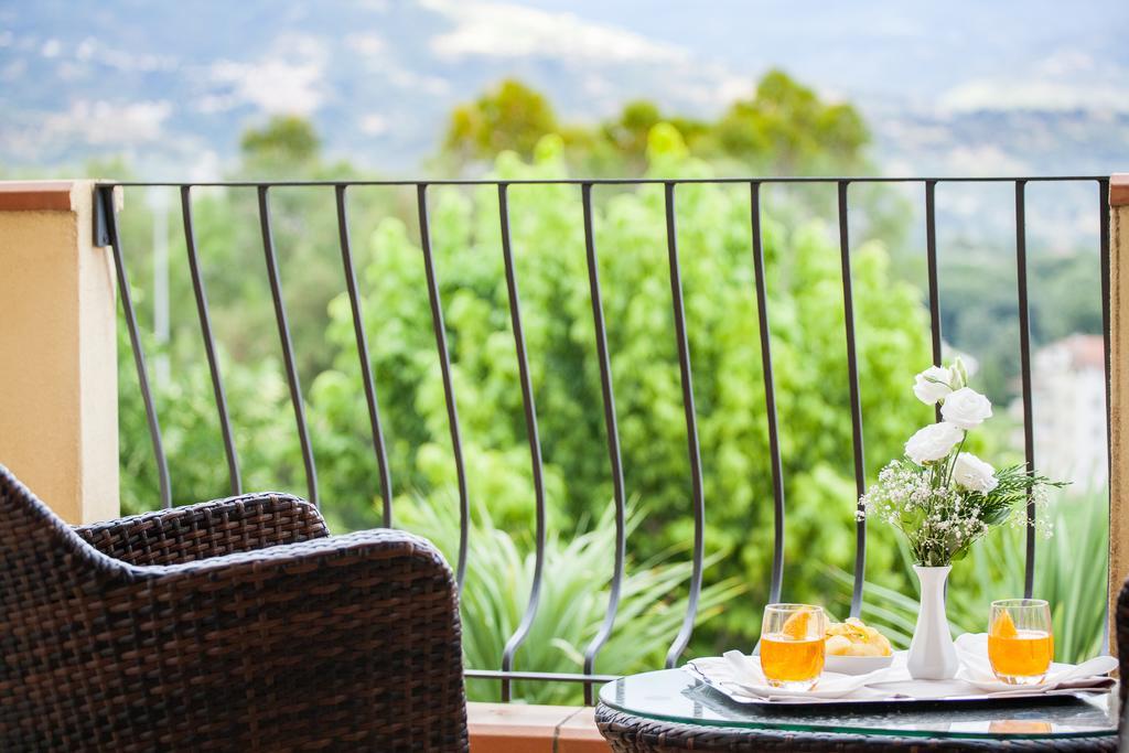 Villa Santa Caterina Montalto Uffugo Extérieur photo
