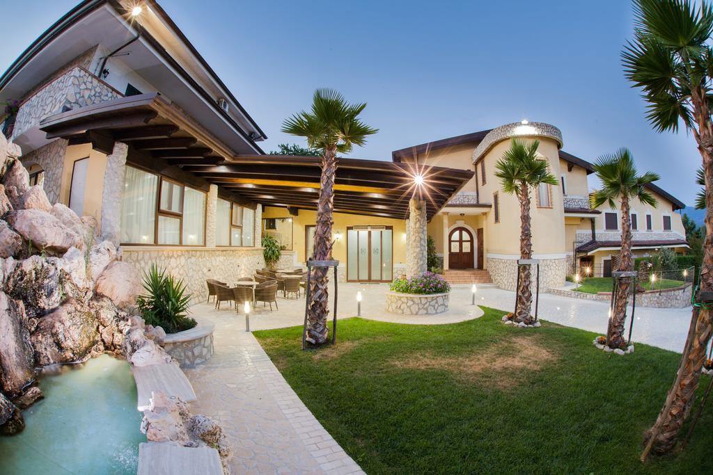 Villa Santa Caterina Montalto Uffugo Extérieur photo